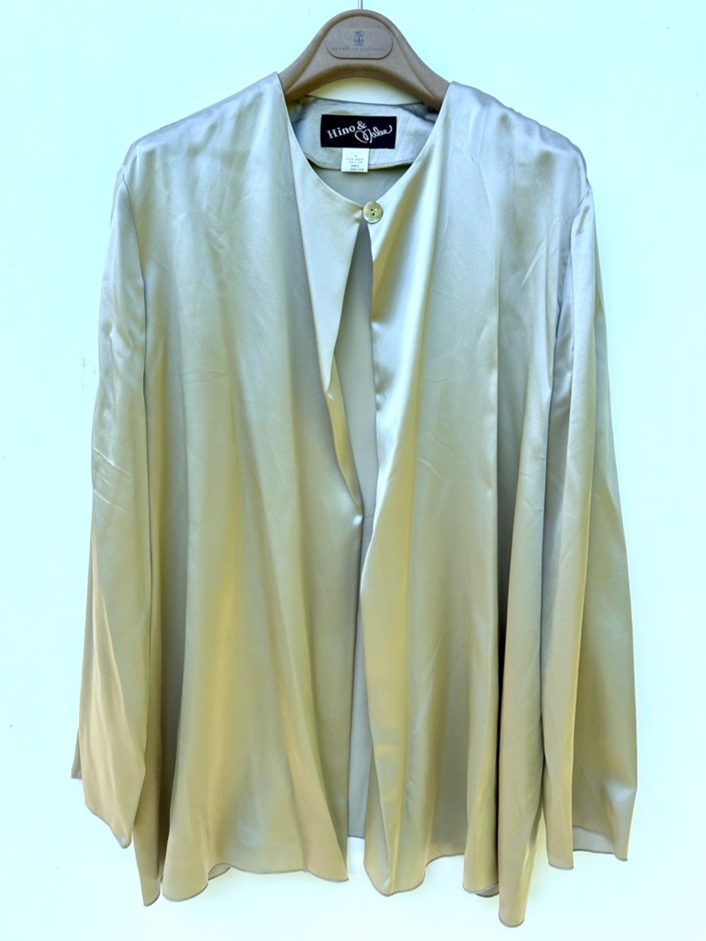 Hino & Malee 100% Silk Charmeuse Blouse / Jacket in Light Silver Gray, L